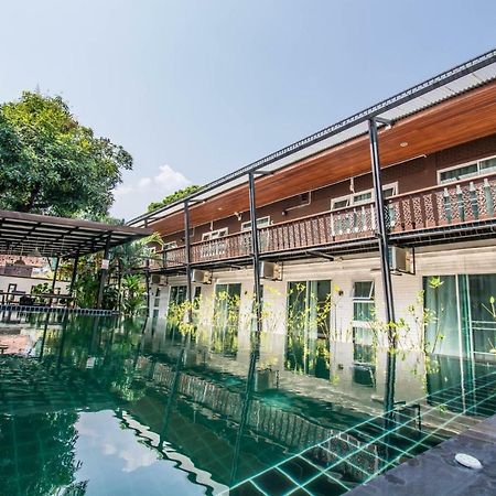 Peng Jai Hotel Chiang Mai Exterior foto
